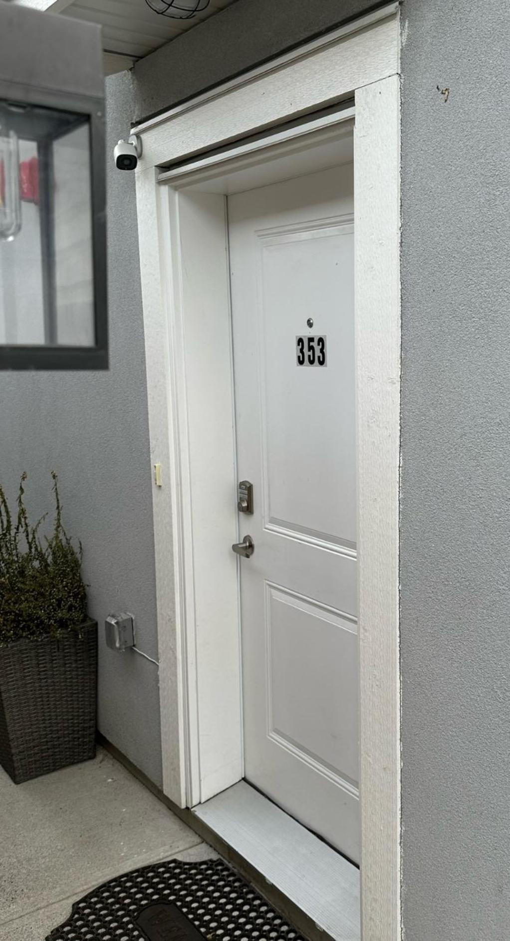 Bright And Cozy Modern Home In Vancouver - Central To Yvr-Downtown - Free Private Parking מראה חיצוני תמונה